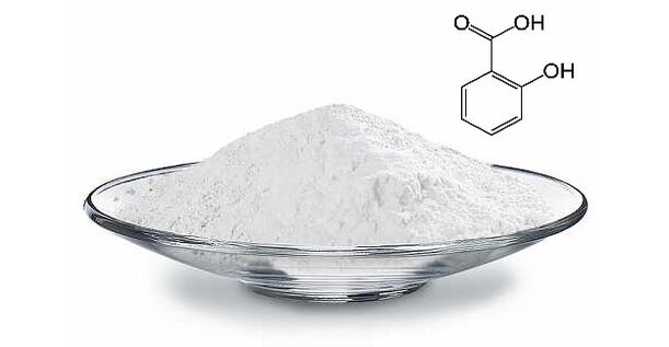 Keramin obsahuje kyselinu salicylovú